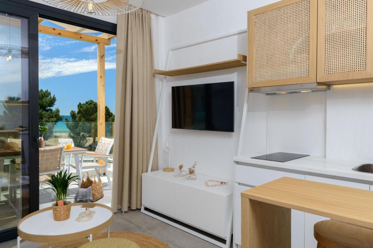 Nisea Beach Apartments Prínos エクステリア 写真