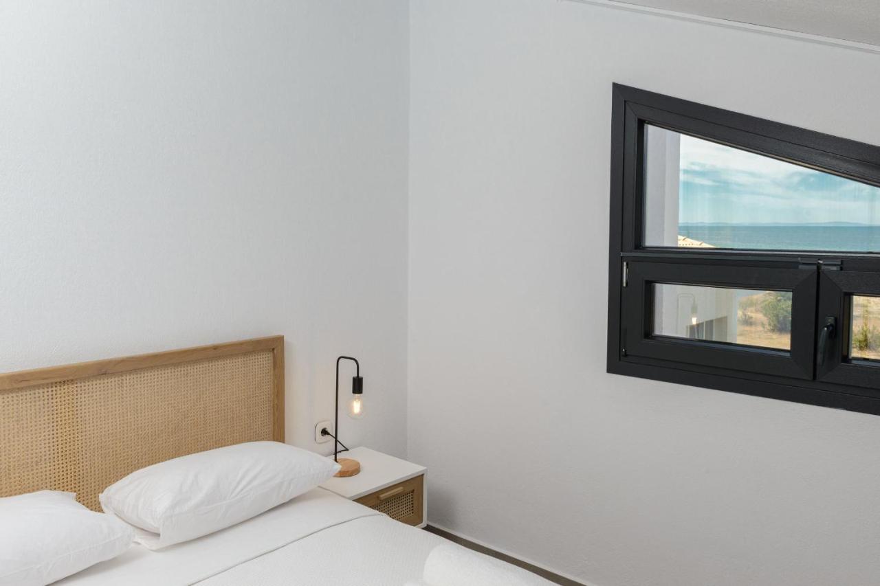 Nisea Beach Apartments Prínos エクステリア 写真