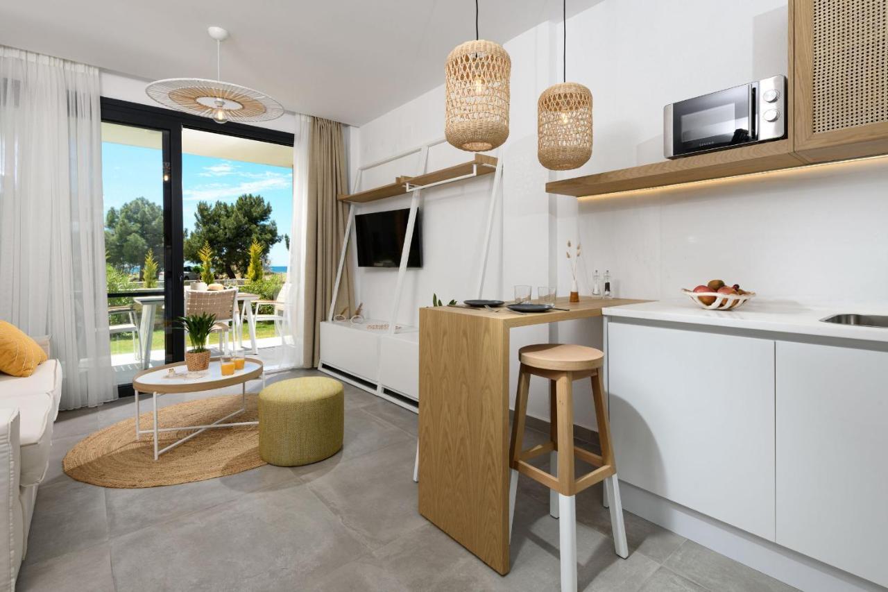 Nisea Beach Apartments Prínos エクステリア 写真
