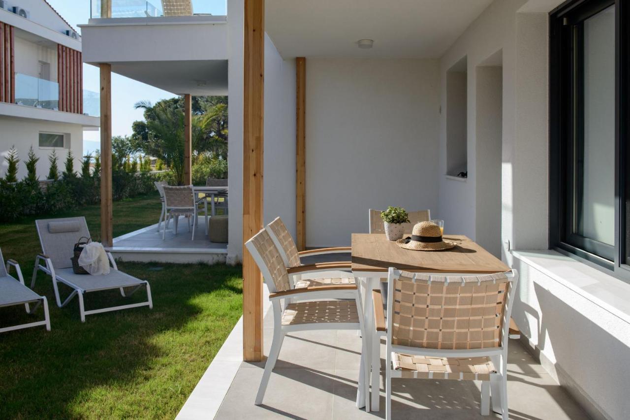 Nisea Beach Apartments Prínos エクステリア 写真